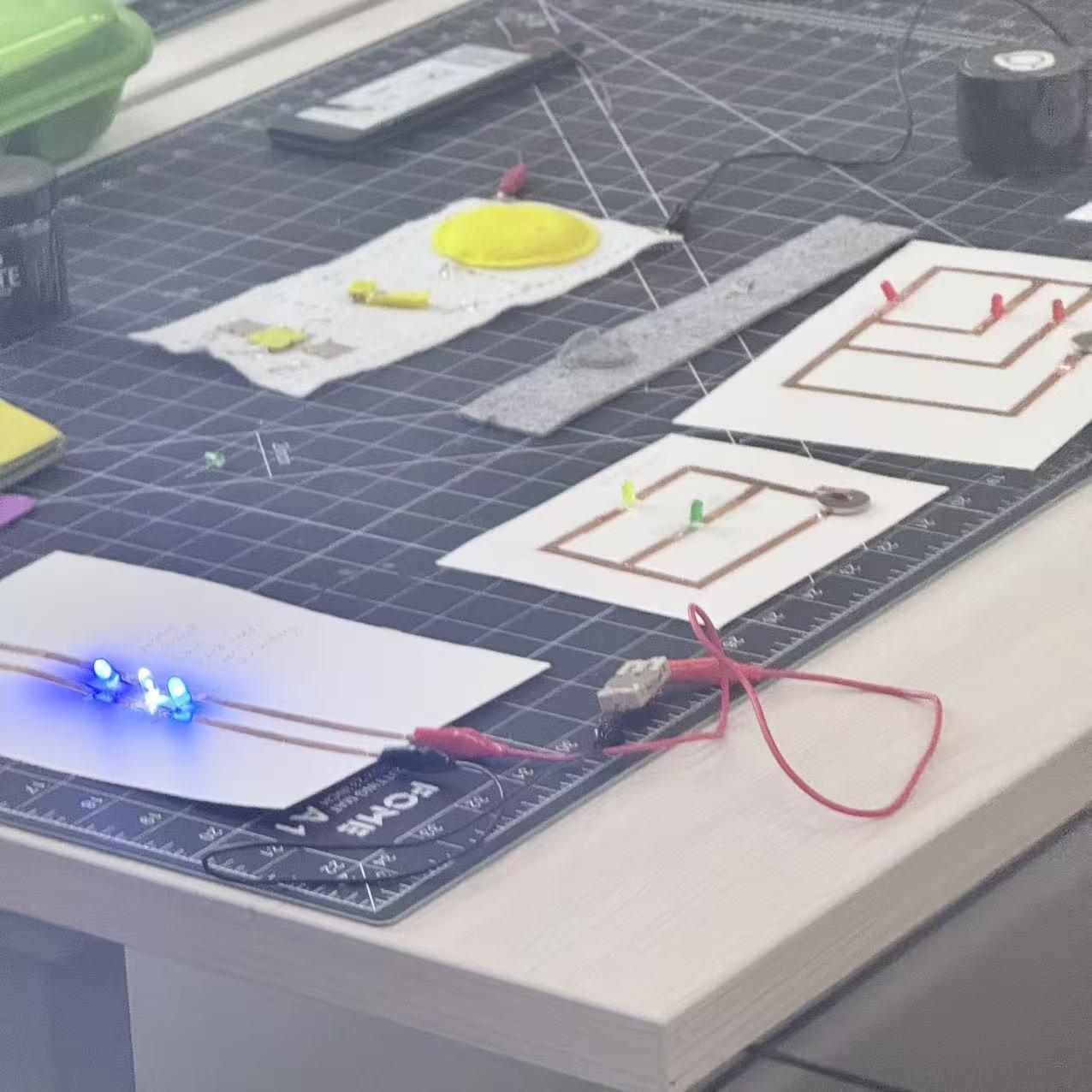 These are photos taken during the classroom process.