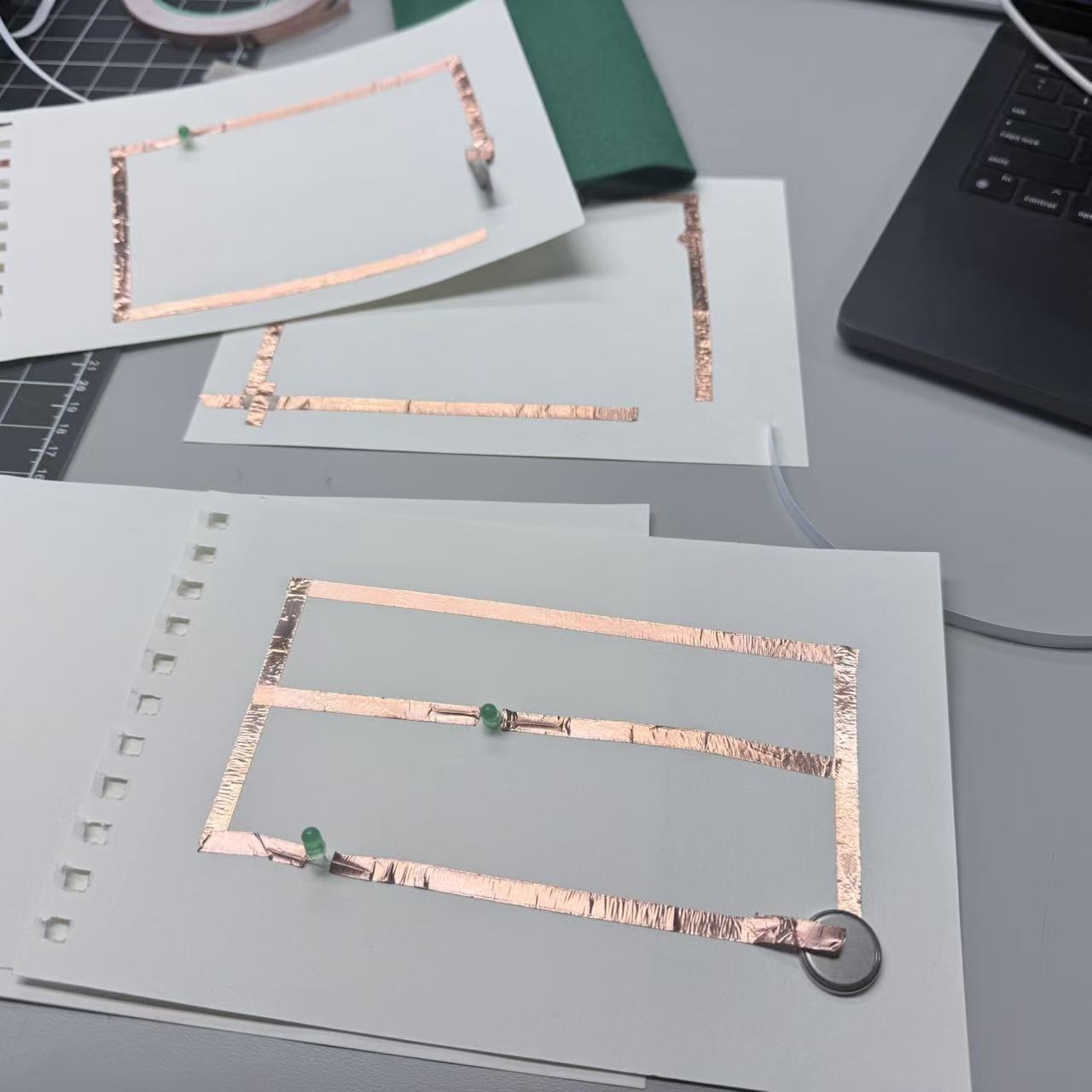 These are photos taken during the classroom process.