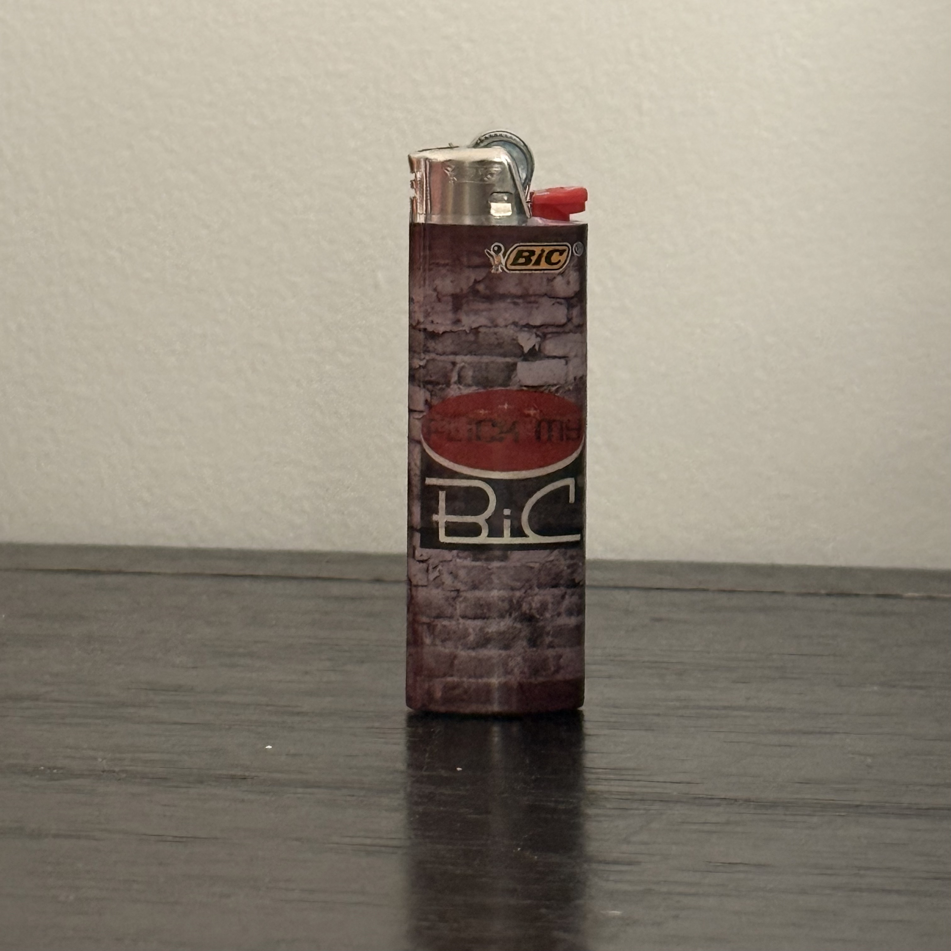 This is the most common lighter I photographed in Canada. I chose it because the head was very challenging to create.